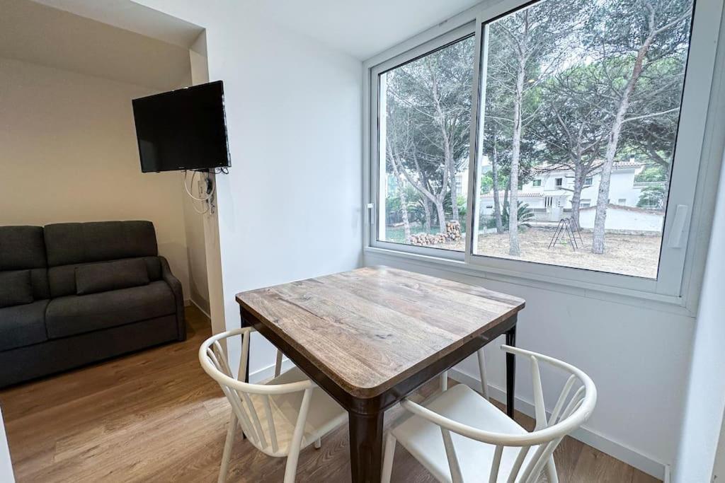 L' Escala Can Romy Appartement T2F A 20M De La Plage De Cala Montgo מראה חיצוני תמונה